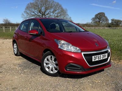 Used Peugeot 208 Access 68 HP (50 kW) 2015 Red Hatchback
