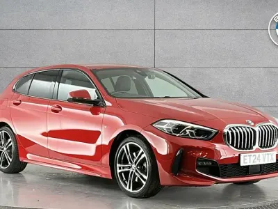 Usado BMW 118 M Sport 134 HP (98 kW) 2024 Vermelho Citadino