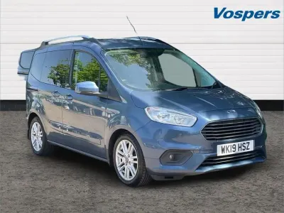 Used Ford Tourneo Courier Titanium 99 HP (72 kW) 2019 Blue MPV