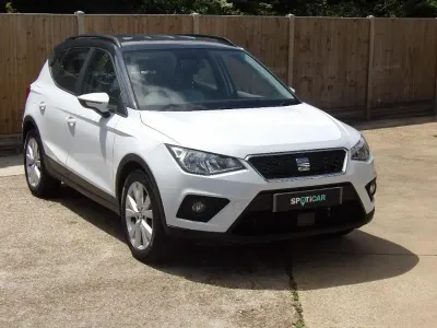 Used Seat Arona SE Technology 113 HP (83 kW) 2020 White SUV