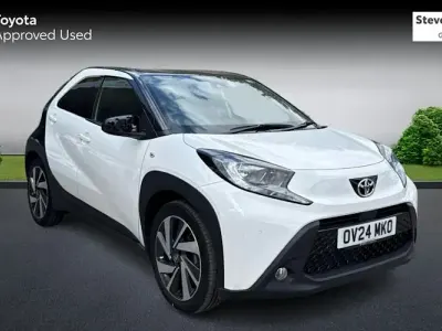 Used Toyota Aygo X 72 HP (52 kW) 2024 White SUV