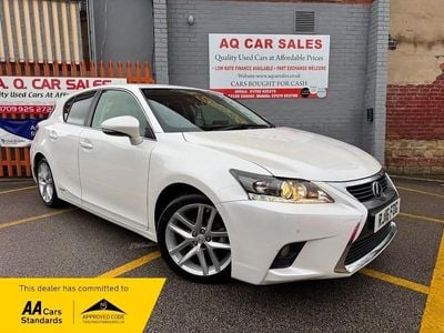 Lexus CT200h