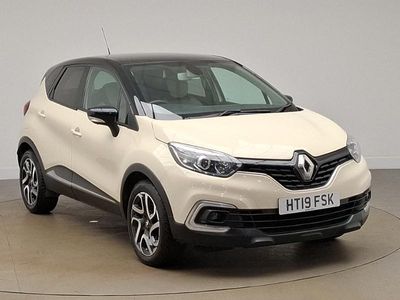 Used Renault Captur Iconic 90 HP (66 kW) 2019 Cream SUV