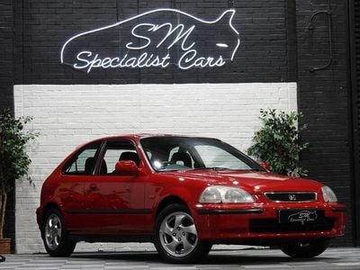 Used Honda Civic 158 HP (116 kW) 1997 Red Hatchback