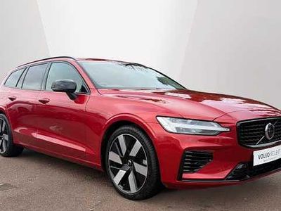 Used 2025 Volvo V60 Plus Estate | £37,291 (Expensive)