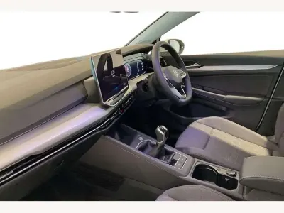 Used VW Golf VIII Life 115 HP (84 kW) 2026 White Hatchback