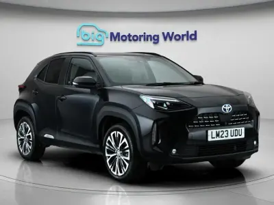 Used Toyota Yaris Cross 116 HP (85 kW) 2023 Black SUV