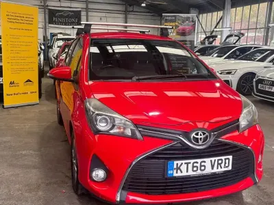 Używany Toyota Yaris 99 KM (72 kW) 2017