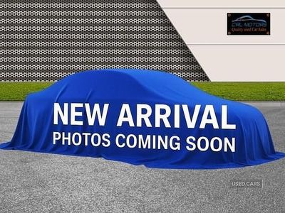 White Used 2017 Mercedes 220 AMG Line Premium Estate | £16,995 (Expensive)