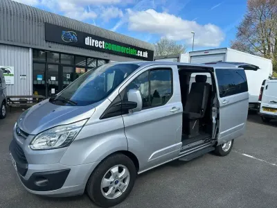 Used Ford Tourneo Custom Titanium 130 HP (95 kW) 2017 Silver Van