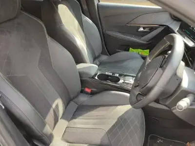 Used Peugeot e-208