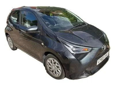 Used Toyota Aygo X-play 71 HP (52 kW) 2019 Grey Hatchback