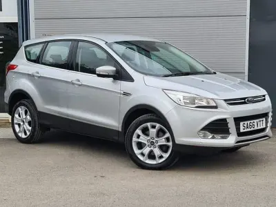 Used Ford Kuga Titanium 180 HP (132 kW) 2016 Silver SUV