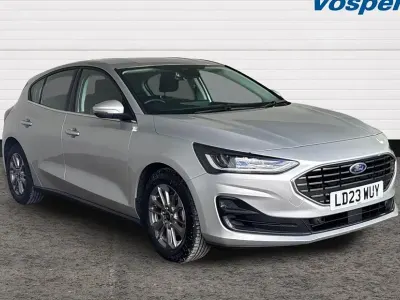 Used Ford Focus Titanium 123 HP (90 kW) 2023 Silver Hatchback
