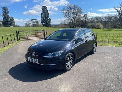 Used VW Golf VII SE 130 HP (95 kW) 2018 Black Hatchback