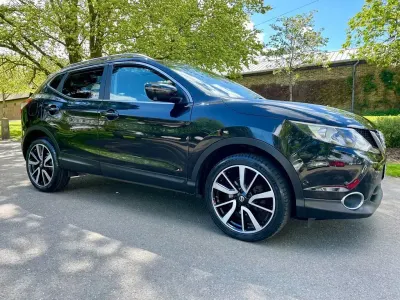 Używany Nissan Qashqai S 163 KM (119 kW) 2016 Czarny SUV