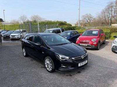 Used Vauxhall Astra S 105 HP (77 kW) 2019 Black Estate