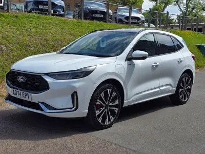 Used Ford Kuga ST-Line X 2024 White SUV