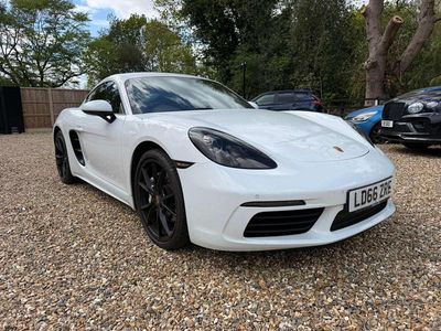 Usado Porsche 718 Cayman 300 HP (220 kW) 2016 Branco Coupé