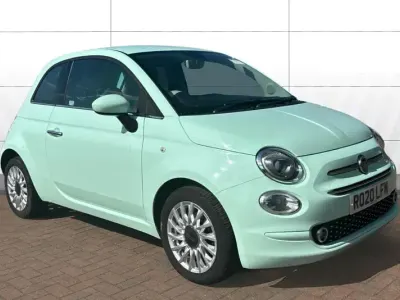 Usado Fiat 500 Lounge 69 HP (50 kW) 2020 Verde Citadino