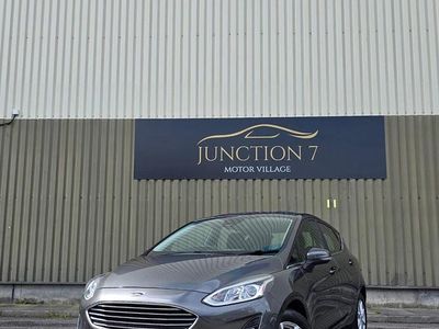 Used Ford Fiesta Zetec 70 HP (51 kW) 2018 Grey Hatchback