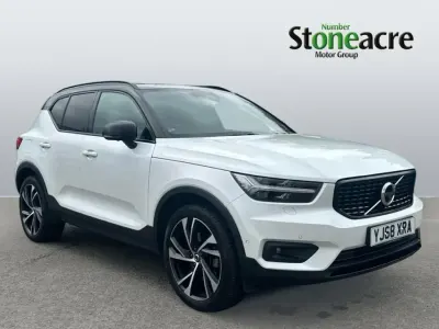Usado Volvo XC40 R-Design 188 CV (138 kW) 2018 Blanco SUV