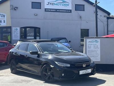 Begagnad Honda Civic EX 120 HK (88 kW) 2020 Halvkombi