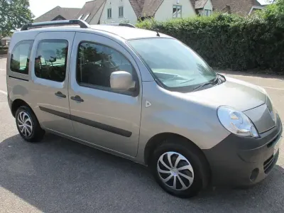 Used Renault Kangoo Extreme 75 HP (55 kW) 2010 Estate