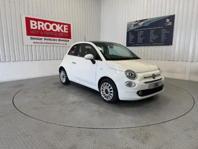 Used Fiat 500 Lounge 69 HP (50 kW) 2018 White Hatchback