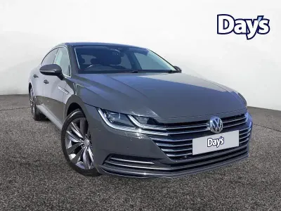 Begagnad VW Arteon SE 190 HK (139 kW) 2019 Grå Halvkombi