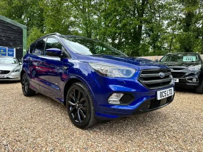 Second-hand Ford Kuga ST-Line X 180 CP (132 kW) 2018 Albastru SUV