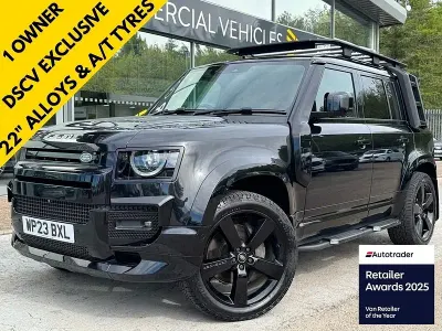 Usado Land Rover Defender HSE 250 HP (183 kW) 2023 Preto SUV