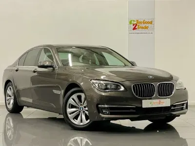 Usado BMW 750 Comfort Edition 444 CV (326 kW) 2013 Marrón Berlina