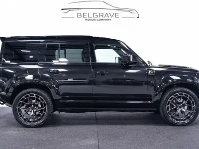 Used Land Rover Defender Dynamic 250 HP (183 kW) 2023 Black SUV