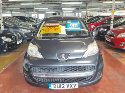 Used Peugeot 107 68 HP (50 kW) 2012 Grey Hatchback