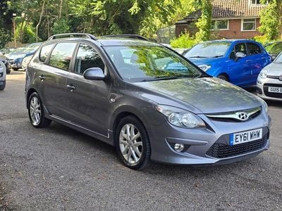 Grey Used 2011 Hyundai i30 Comfort Estate | £5,750 (Expensive)