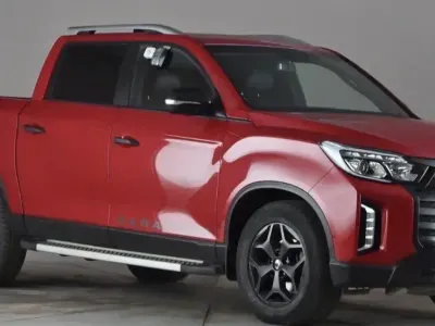 Usado SsangYong Musso 187 HP (137 kW) 2023 Vermelho Pickup