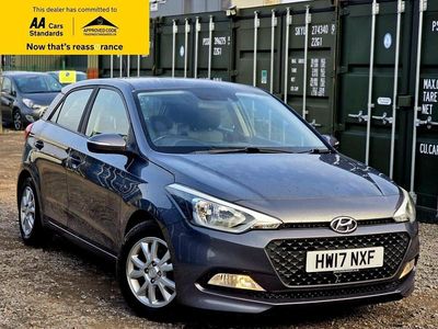 Used Hyundai i20 SE 100 HP (73 kW) 2017 Grey Hatchback