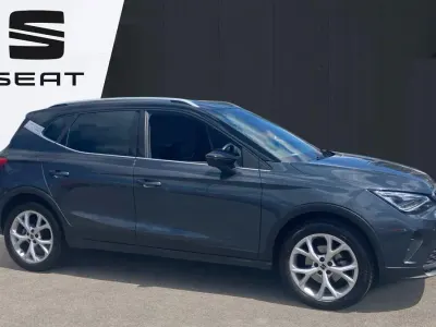 Used Seat Arona FR 110 HP (80 kW) 2023 Grey SUV
