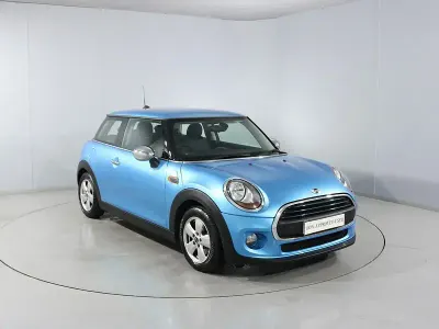 Used Mini ONE Hatch 102 HP (75 kW) 2017 Blue Hatchback