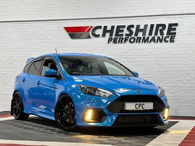 Used Ford Focus RS 420 HP (308 kW) 2018 Blue Hatchback