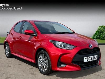 Begagnad Toyota Yaris Hybrid 116 HK (85 kW) 2026 Halvkombi