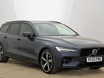 Used Volvo V60 Ultra 194 HP (142 kW) 2025 Blue Estate