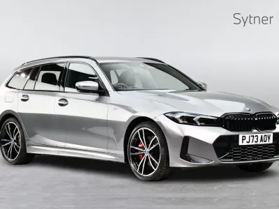 Begagnad BMW 330e M Sport 288 HK (211 kW) 2023 Grå Kombi