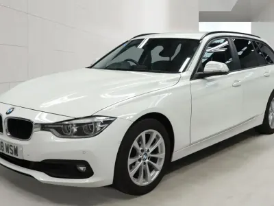 Begagnad BMW 318 2018 Vit Kombi