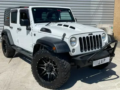 Used Jeep Wrangler Sahara 285 HP (209 kW) 2015 White SUV