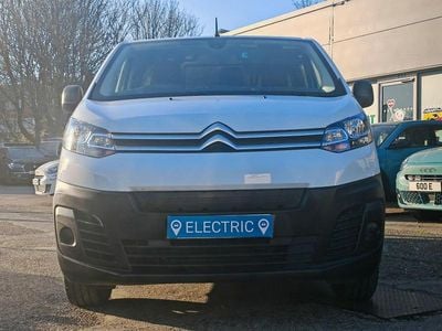 Used Citroën Dispatch 98 kW (134 HP) 2023 White MPV