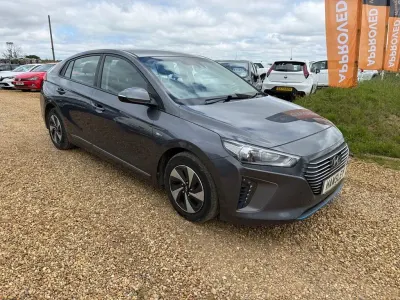 Used Hyundai Ioniq SE 141 HP (103 kW) 2018 Grey Hatchback