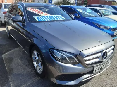 Używany Mercedes E220
