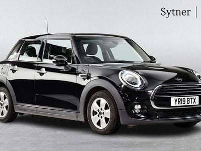 Used Mini Cooper Classic 134 HP (98 kW) 2019 Black Hatchback